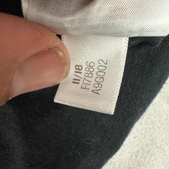 Adidas Men's Short Sleeved Crew Neck Graphic T-Shirt Size XL Black - Picture 8 of 8